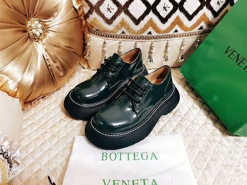 Picture of Bottega Veneta Shoes Women _SKUfw144779020fw